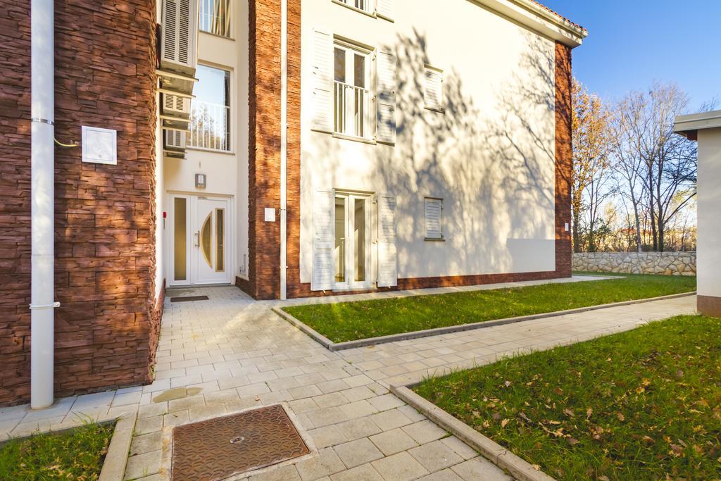 Villa Apartments Futura Вантачичи Экстерьер фото
