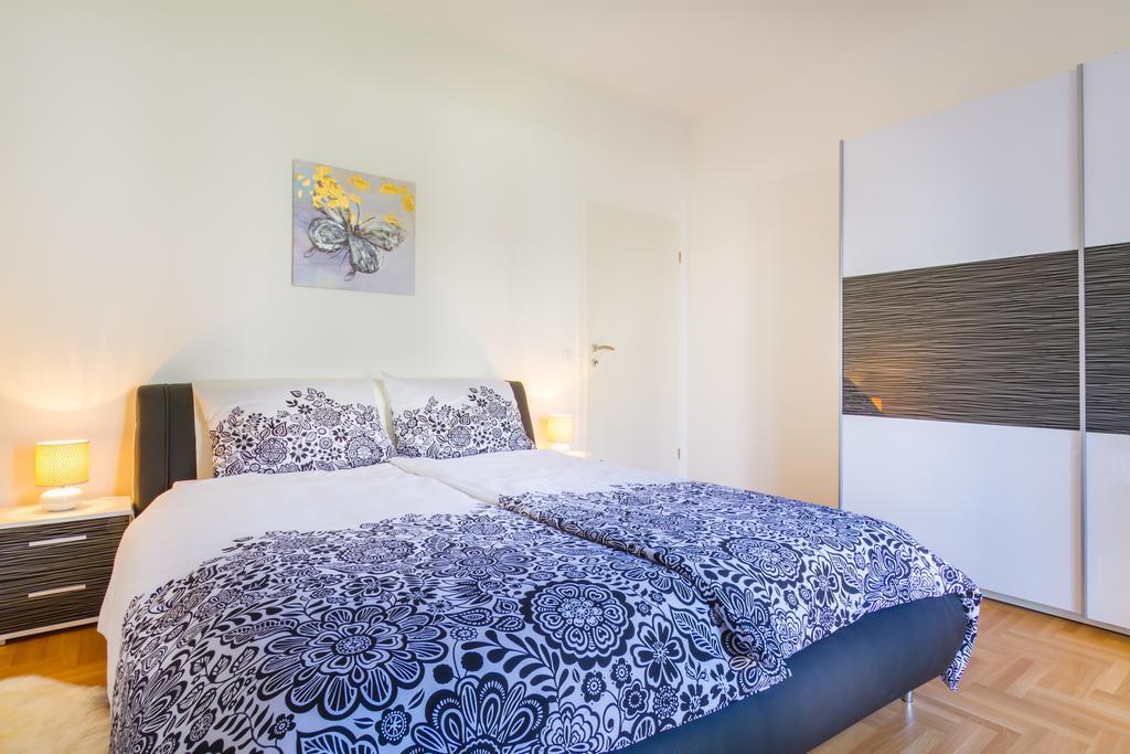 Villa Apartments Futura Вантачичи Экстерьер фото